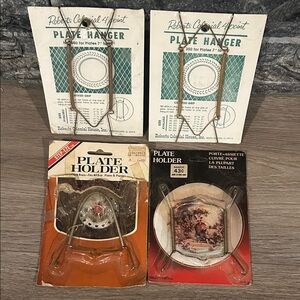 Plate Hanger Set of 4 Gold